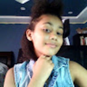 Meet your Posher, Aziza